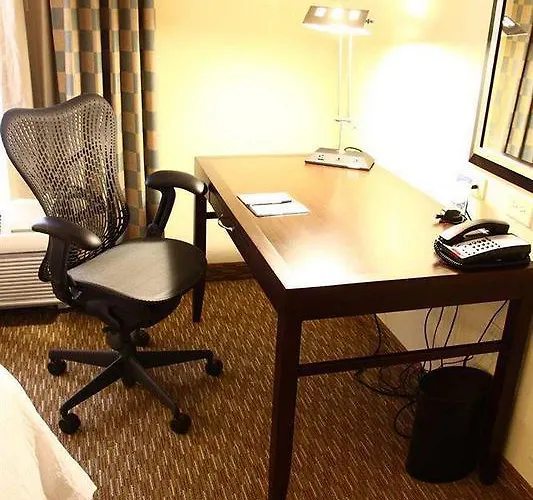 Hilton Garden Winston-salem/hanes Mall