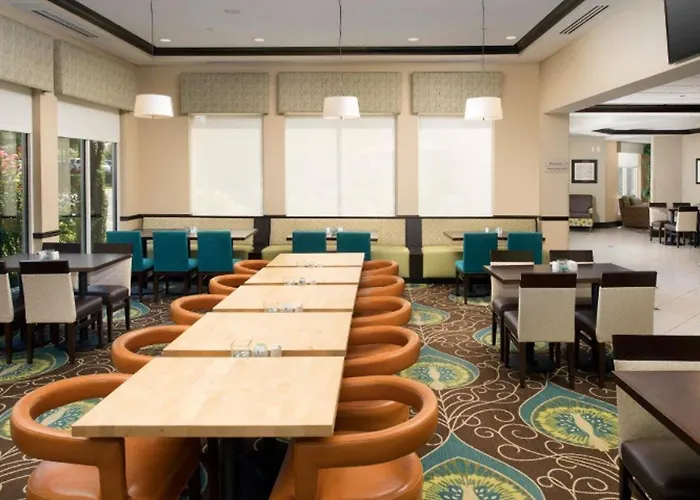 Hilton Garden Winston-salem/hanes Mall Hotel 3*