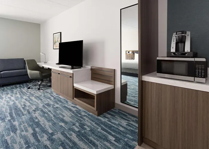 Hilton Garden Winston-salem/hanes Mall Hotel