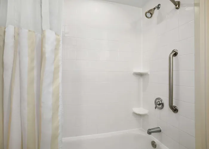 Hilton Garden Winston-salem/hanes Mall Hotel