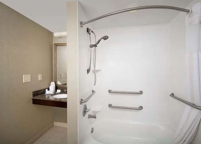 Hilton Garden Winston-salem/hanes Mall