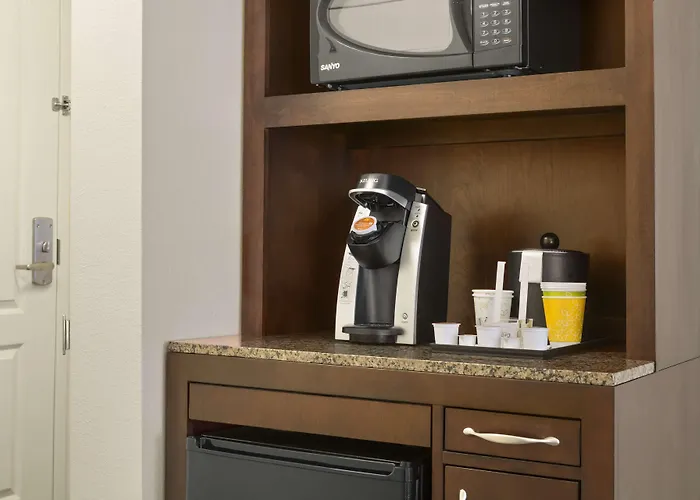 Hilton Garden Winston-salem/hanes Mall Hotel 3*